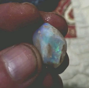 Natural Rough Opal 9CT - Green & Blue Rubbed Up - Picture 1 of 3