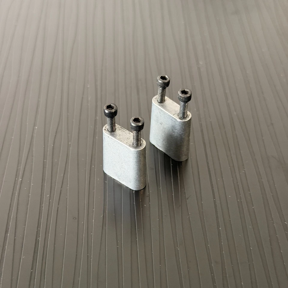 HPI A863 Nitro RS4 Racer RTR 1-2 Pullstart Engine Mounts - Image 1 of 1