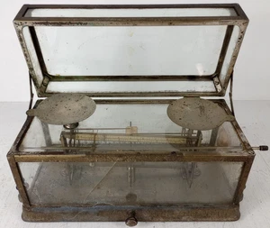 Antique Apothecary Scale Glass Case 1889 (Working Read) Common Wealth of Mass - Picture 1 of 9