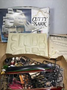 1979 Revell Cutty Sark Fastest Clipper Sailing Ship Model Kit - Picture 1 of 22
