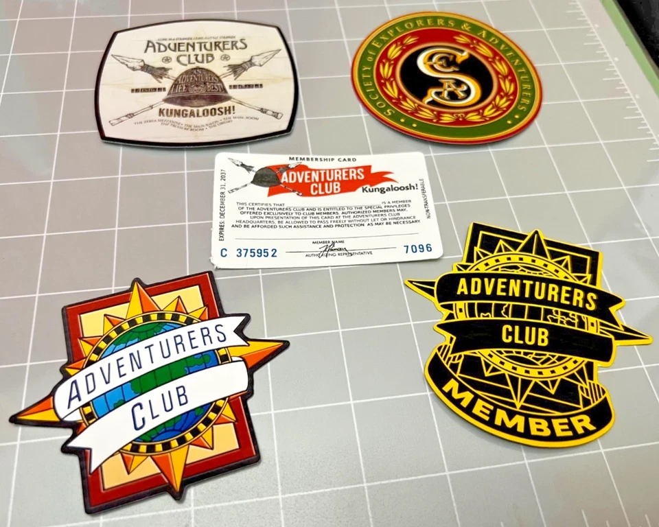 Tarjeta de membresía del Club de Aventureros Disney + 4 pegatinas Foto 1 de 1