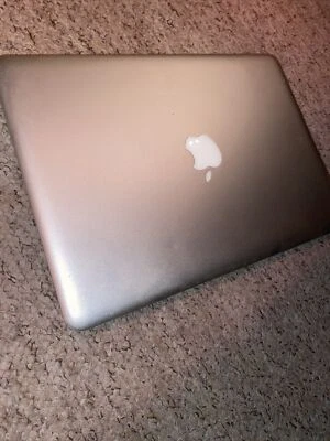 Apple MacBook Air 13’ - Image 1 of 2