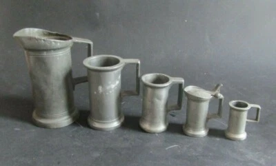 LOT 5 Anciennes mesures en étain avec poinçons du contrôle des poids et mesures  - Photo 1/4