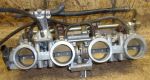 2005 Honda CBR1000RR CBR 1000 RR CBR1000 Fuel Gas Intake Throttle Body Injection - Picture 1 of 2