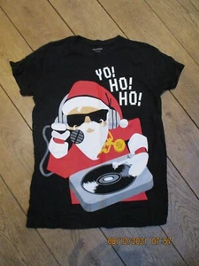 BOYS CHRISTMAS BLACK DJ FATHER CHRISTMAS T-SHIRT AGE 11-12Y - Picture 1 of 5