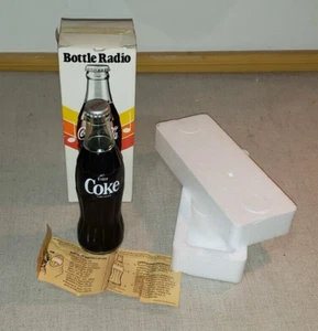 ECC RADIO VINTAGE BOTTIGLIA COCA COLA IN SCATOLA ORIGINALE HONG KONG TESTATA FUNZIONA 2 - Foto 1 di 10