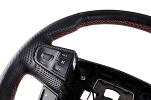 Lenkrad beziehen mit Leder für Peugeot 508 2010-2019 NEU LEDER orange Faden - Picture 1 of 7