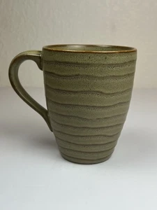 222 Quinto Studio Tazza da caffè in gres originale a righe verdi - Foto 1 di 7