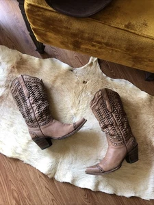 Stivali Corral CowGirl vintage SnipToe intrecciati a mano sabbia/marrone tutta pelle taglia 8 - Foto 1 di 18