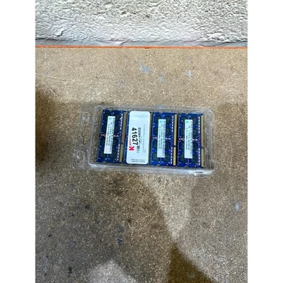 Lot of 4 Hynix HMT125S6TFR8C-H9 SO-DIMM DDR3 RAM (4 x 2GB) PC3-10600S 1333Mhz - Image 1 of 4