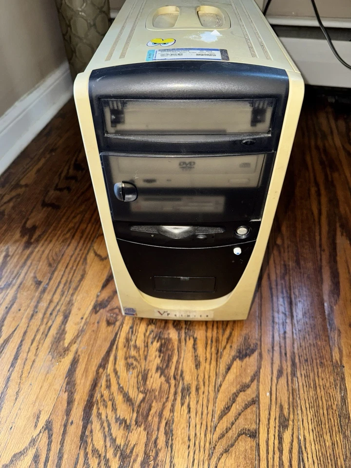 *Read Descrip* Vintage Retro V2 Premier Desktop Computer Not Fully Tested No OS - Image 1 of 4