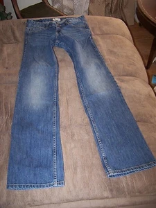 Ladies Blue Jeans by Aeropostale "Chelsea" Size 3/4 in Great Shape - Picture 1 of 3