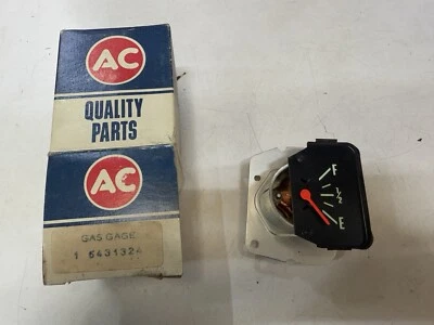 Chevelle Malibu/El Camino 1970-1972 velocímetro de barrido tablero combustible/gas indicador nos Foto 1 de 4