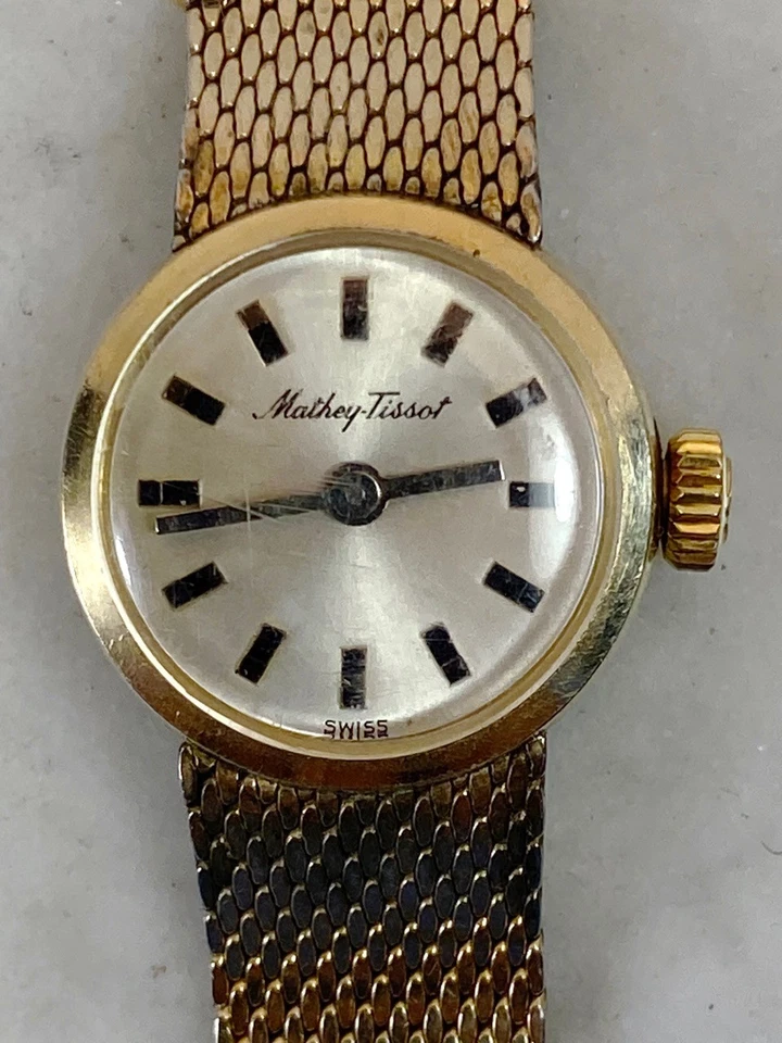 Reloj para mujer vintage MATHEY TISSOT RELLENO DE ORO 10K. 17 Joyas Manual SUIZO Foto 1 de 4