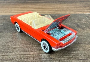 Hot Wheels '65 Mustang Convertible Tan Interior - Picture 1 of 9