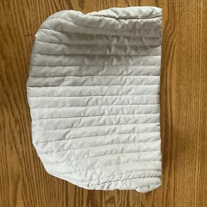 Frost King 24 x 16 3/4 x 3 Window Air Conditioner Cover - Picture 1 of 4