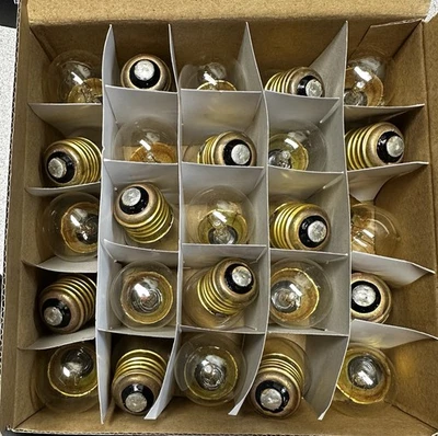 25 Pack 7.5 Watt S11-7C Clear Light Utility Sign Indicator Bulbs Marquee Sign - Image 1 of 4