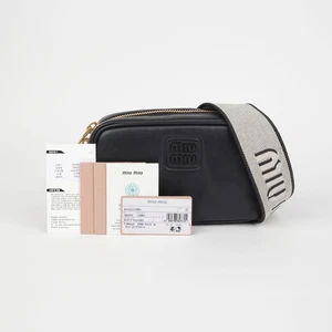 Miu Miu 5BH225 Logo Camera Shoulder Crossbody Bag 141449942 - Imagen 1 de 9