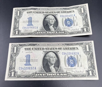 2 Consecutive 1934 $1 One Dollar Silver Certificates Funny Back Notes CH VF #92 - Image 1 of 4