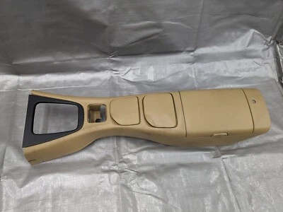 2001-2005 MAZDA MIATA OEM ЦЕНТРАЛЬНАЯ КОНСОЛЬ ОТСЕК ДЛЯ ХРАНЕНИЯ ЖЕЛТОВАТО-КОРИЧНЕВЫЙ NC72-64-420J-21 - Изображение 1 из 4