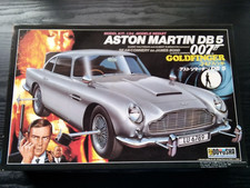 James Bond Goldfinger Aston Martin DB5 Sean Connery 007 plus Bond & Odd Job