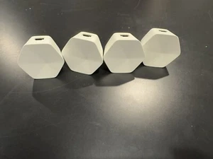 Xfinity XFI Pods Wifi Network Range Extender - White Pack of 4 Bundle Model XE1S - Picture 1 of 5
