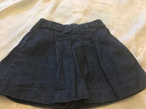 Baby Gap Blue Jean Denim Pleated Skirt skort Sz 4 Everyday All Season - Picture 1 of 3