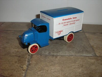 ERTL 1984 Evansdale Iowa Muscular Dystrophy 1926 Mack Bull Dog Bank Free SHIP - Image 1 of 4