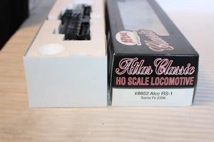 HO Scale Atlas, Alco RS-1 Diesel Locomotive, Santa Fe, Zebra Stripes, #2396 8852 - Picture 1 of 4