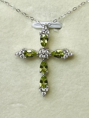 925 Sterling Silver Bamboo Green Pretty Peridot Cross Pendant Necklace - Image 1 of 4
