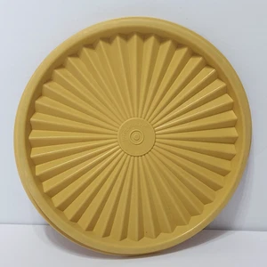 Vintage Tupperware Replacement Lid Servalier #808 Harvest Gold 6 inches - Picture 1 of 5