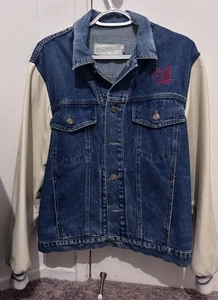 Star wears Vintage 1992-93 Season Cast And Crew Full House Denim Leather Jacket - Bild 1 von 13