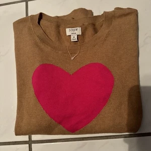 J Crew Heart Print Teddie Sweater M Womens Crew Neck Pullover Cotton Tan Pink - Picture 1 of 4