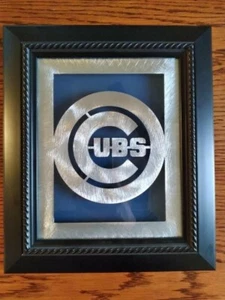 Logotipo plateado enmarcado de los Chicago Cubs - Imagen 1 de 1