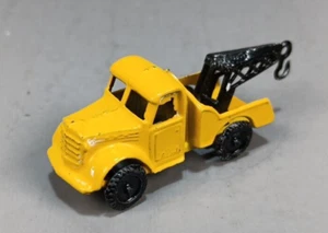 Small Diecast Toy Tow Truck Japan Penny Toy - Picture 1 of 4