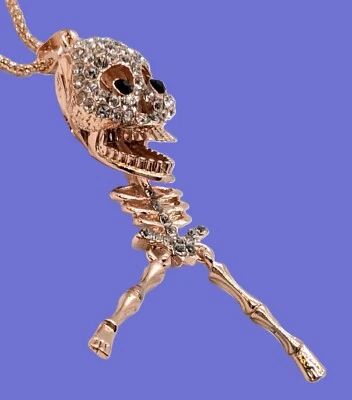 Cool & Sparkly ~ Colar Pl Esqueleto Articulado Betsey Johnson Bones Ouro Rosa - Imagem 1 de 4