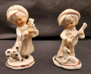 Vintage Boy and Girl Porcelain Figurines Lamb Fiddle Taiwan RARE set of 2 -5” - Picture 1 of 5