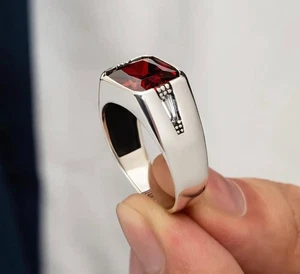 Anillo de hombre plata 925 con piedra de circonio rojo sello anillo macizo moderno elegante - Imagen 1 de 4