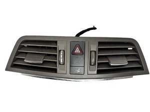 10 11 12 13 Mercedes W207 E350 Coupe Front Center Dash AC Air Vent Grille - Picture 1 of 7