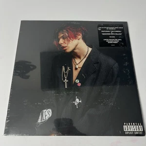 YUNGBLUD by YUNGBLUD Limited Edition Hot Pink Vinyl Record with Signed Insert - Foto 1 di 2
