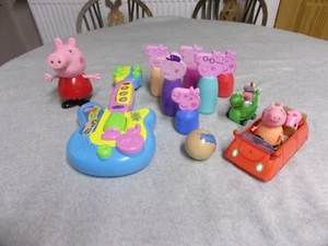 Peppa Pig paquete grande bolos de madera parlante peppa vehículos guitarra un gran conjunto - Imagen 1 de 7