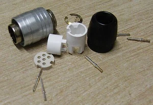 Belling Lee L1904A/5A/FP 5-Wege/Polverriegelung Inline-Stecker 60' - Bild 1 von 2