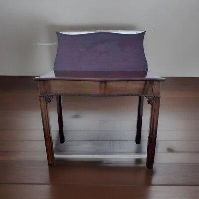 Antique American Chippendale Mahogany Flip Top Gate Leg Serpentine Gaming Table - Image 1 of 4