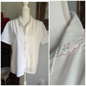 Vintage Sears Womens Large White Floral Embroidery Accent Collar ButtonUp Blouse - Picture 1 of 9