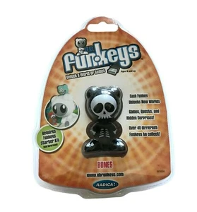 2007 Mattel Radica UB Funkeys Bones Funkey NOS Explore Customize Game World Pack - Picture 1 of 2