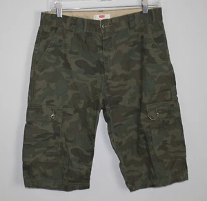 LEVI"S  Boy's SZ 18R Green Camouflage Cargo Shorts 100 % Cotton Pockets - Picture 1 of 7