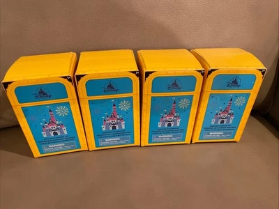 Botes de basura con caja ciega de los parques de Disney - sellados Foto 1 de 2