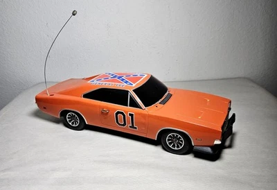 Vintage Dukes of Hazzard General Lee  Charger RC Car 1/18 Malibu 2005 *No Remote - Image 1 of 4