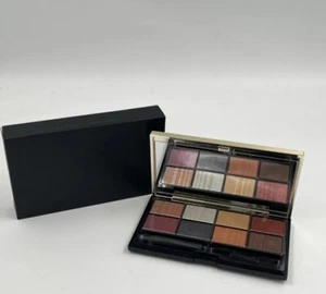 SUQQU 2020 HOLIDAY EYESHADOW COMPACT - LIMITED EDITION - Picture 1 of 3