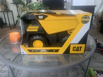 Steel Dump Truck Why Cat Made With Steel Guarantee For Life - Image 1 of 3